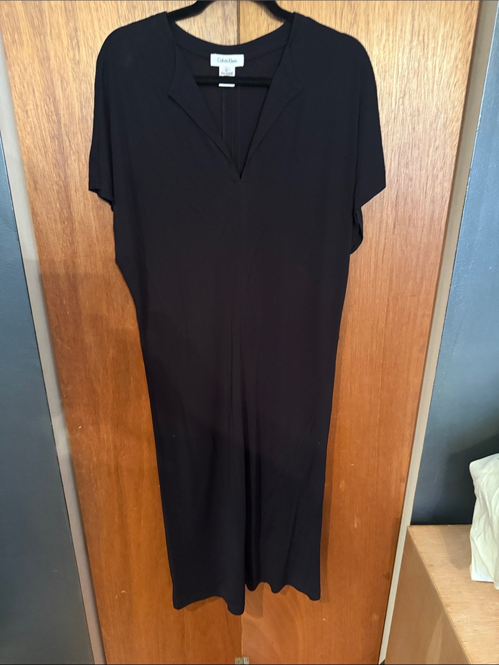 Calvin Klein Black Short-Sleeve V-Neck Midi Dress
